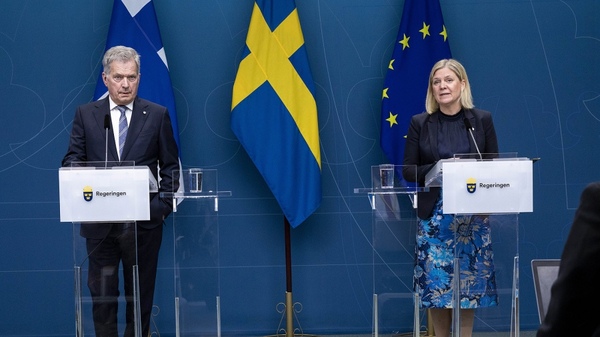 Finlandia y Suecia presentaron sus pedidos de adhesión a la OTAN - .::Agencia IP::.