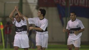 El antecedente de Olimpia visitando a Colón de Santa Fe