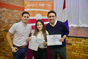 Diario HOY | Dan a conocer lista de jóvenes universitarios cuyas becas serán renovadas