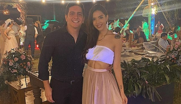 Romántico cruce entre Natty Balbuena y Chelo Amaral: "Las estrellas brillan por tí" - Teleshow