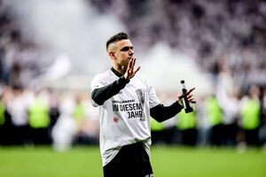 El colombiano Borré le da la gloria al Eintracht en los penales - Fútbol Internacional - ABC Color