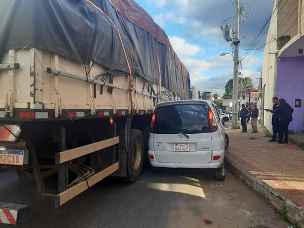 Queja ciudadana: "¿Y el ordenamiento vial, para cuándo?" - San Lorenzo Hoy