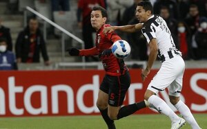 Versus / Libertad vuelve a caer en la Copa y tendrá que sellar su clasificación de local - PARAGUAYPE.COM