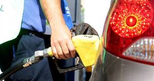 La Nación / Economista afirma que no hay variables para un nuevo reajuste de precios de combustibles