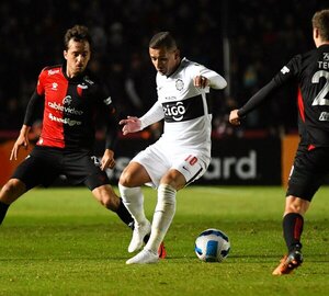 Olimpia, con las manos vacías de Santa Fe | 1000 Noticias