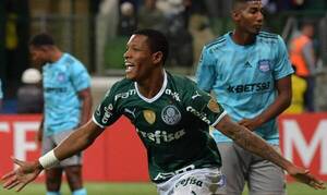 Crónica / Quinto al hilo de Palmeiras, con Gómez de capitán