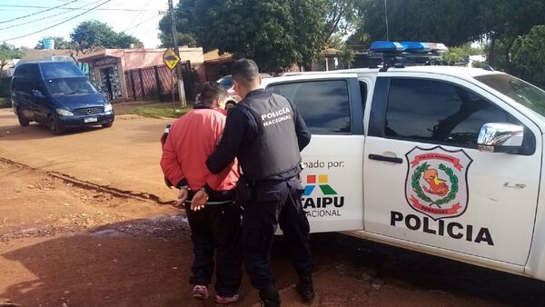 Nieto derrama agua caliente a su abuela en Ciudad del Este