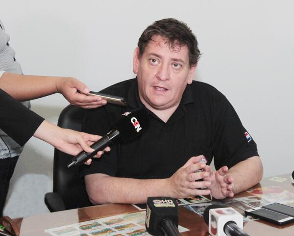 Allanan vivienda de familia de “Papo” Morales en Asunción | 1000 Noticias