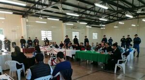 Suspenden juicio para 24 acusados por decapitaciones en el penal de San Pedro
