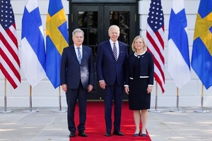 “Es una victoria de la democracia” aseguró Joe Biden quien recibió a los mandatarios de Suecia y Finlandia y apoyó su ing