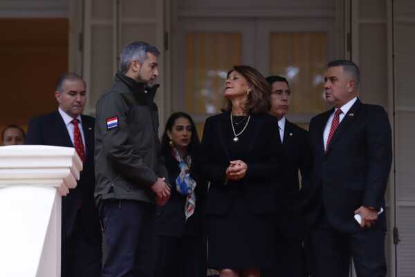 Diario HOY | Abdo Benítez recibe a vicepresidenta de Colombia tras asesinato de fiscal