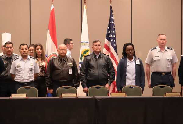 Fuerza Aérea Paraguaya fue sede de reunión de sistema de cooperación entre organismos americanos - .::Agencia IP::.