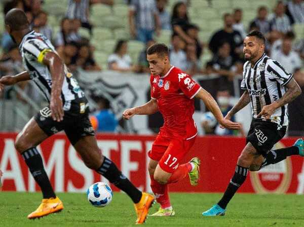 Dura caída del equipo mallorquino ante Ceará en Copa Sudamericana - La Clave
