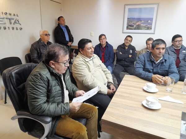 Duarte Frutos se compromete en agilizar aportes para municipios de Itapúa