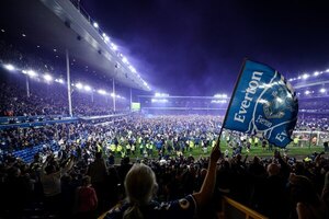 Everton remonta al Crystal Palace y asegura su permanencia en la Premier League