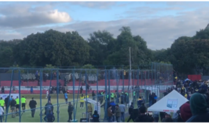 (VIDEO): Barrabravas arman tumulto en partido de Luqueño versus Atyra