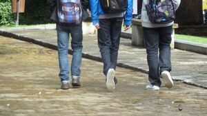 Atacan a alumnos con honditas en Presidente Franco