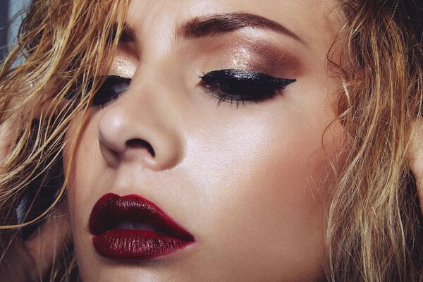 Técnicas para lograr el make-up ideal de otoño - El Independiente