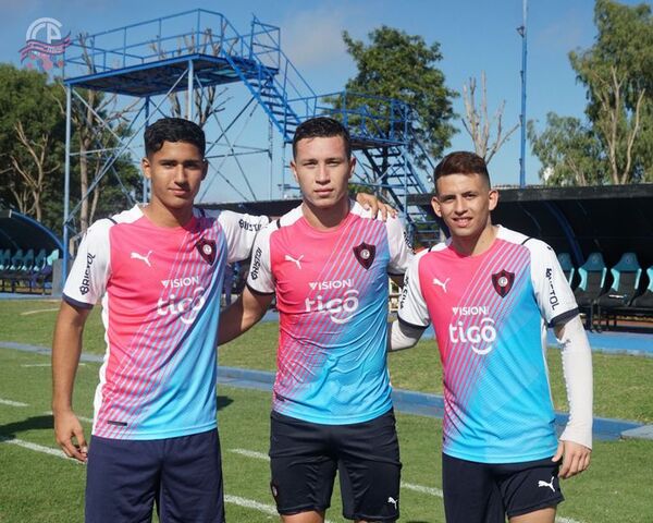 Clásico de Reserva será el lunes en “Para Uno” - Fútbol - ABC Color