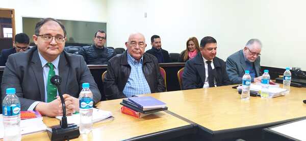 Fiscalía pide 3 años de cárcel para Sindulfo Blanco y 2 años para Víctor Núñez en la causa de prevaricato - PDS RADIO