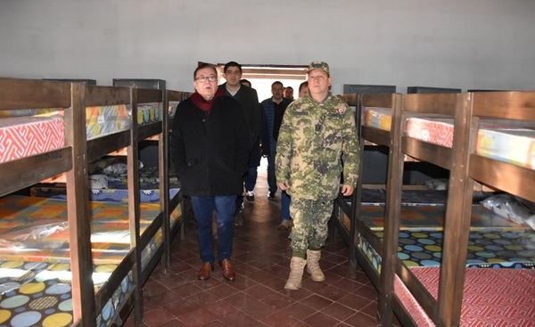 Director de la EBY verifica mejoras en el Segundo Cuerpo de Ejército