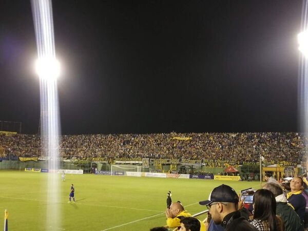 Barras de Luqueño: suspendidas - Fútbol de Ascenso de Paraguay - ABC Color