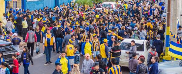 Crónica / Suspensión de 8 meses a barras de Luqueño y multaza al club