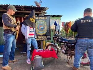 Detienen a un joven con cocaína en su poder en Coronel Oviedo - Noticiero Paraguay