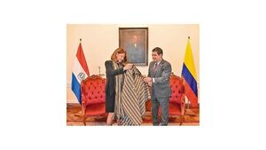 Velázquez sugiere veto a ley que  despenaliza el “olvido” en las DDJJ