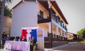Municipalidad de CDE inaugura aulas nuevas en la escuela y colegio Juana María de Lara – Diario TNPRESS