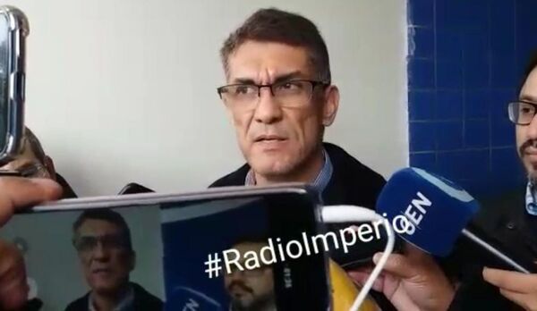 Patrulleras unas tras otras y helicópteros sobrevolando son para la foto y tv, sostiene Gobernador - Radio Imperio