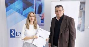 La Nación / Directivos firmaron una alianza estratégica entre RapiDoc y Reyva