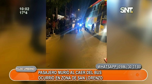 Pasajero muere tras caer de un bus del transporte público