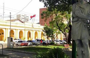 Junta Municipal de Asunción pretende recuperar plazas históricas de la capital