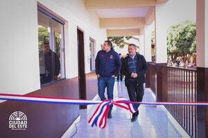 Inauguran aulas nuevas en la escuela y colegio Juana María de Lara - La Clave
