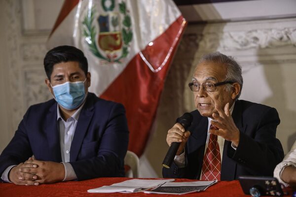 Perú pide suspender las protestas para cesar el estado de emergencia en una zona minera - MarketData
