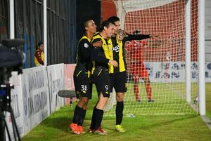 General Caballero JLM vs. Guaraní: los aurinegros golean y siguen en racha - Fútbol - ABC Color