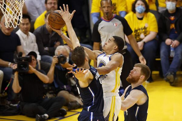 Warriors lideran el Oeste, en la NBA - Polideportivo - ABC Color