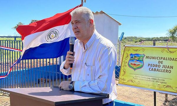 Rastrean en territorio brasileño a los atacantes del intendente Acevedo - Nacionales - ABC Color