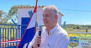 La Nación / Adiós a Acevedo: tras paso por radio Amambay y misa, será sepultado en Punta Porá