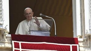 Diario HOY | El papa sigue "atentamente" la vida "compleja" de los católicos en China