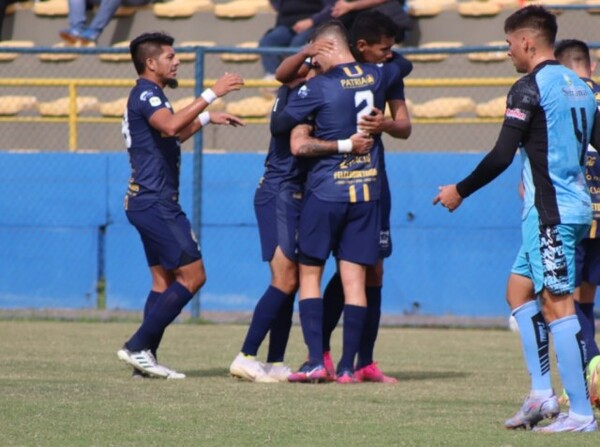 Domingo de fútbol con triunfo y empate - APF