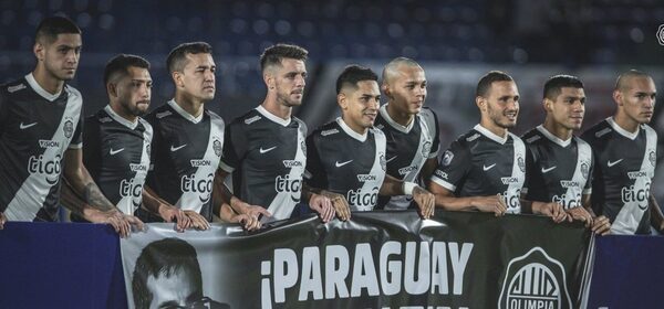 Víctor Salazar, baja de último momento en Olimpia para el superclásico