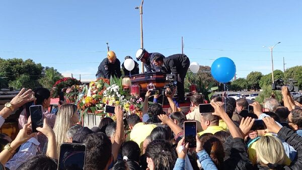 Restos de José Carlos Acevedo descansan en cementerio de Ponta Porã