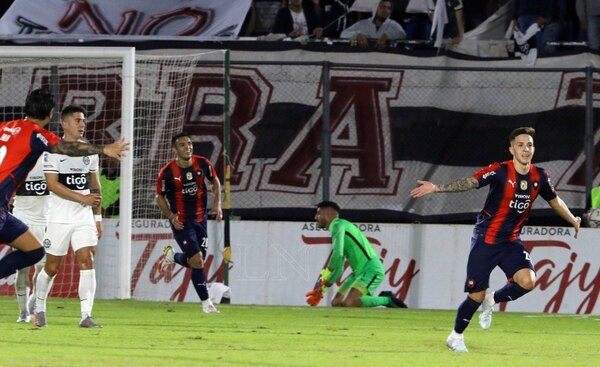 Cerro destrozó a Olimpia y sigue luchando por el Apertura