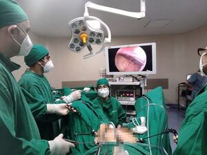 Clínicas hace por primera vez cirugía para extirpar fácilmente los miomas - Nacionales - ABC Color