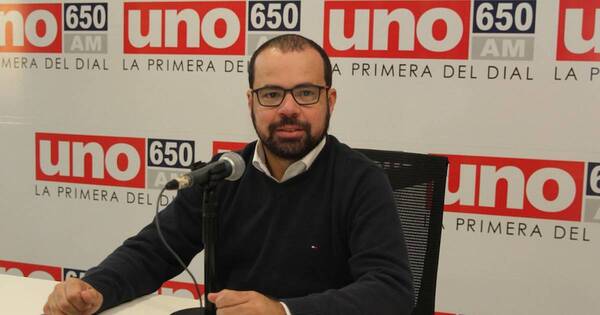 La Nación / Radio Uno: 26 años al aire de la 650 del dial