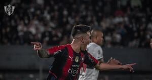 El Ciclón goleó a Olimpia y se quedó con el segundo superclásico del Apertura