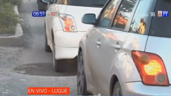Piden reparación de la calamitosa avenida | Noticias Paraguay