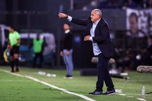 Francisco Arce y el “equipo para el miércoles está determinado” - Cerro Porteño - ABC Color